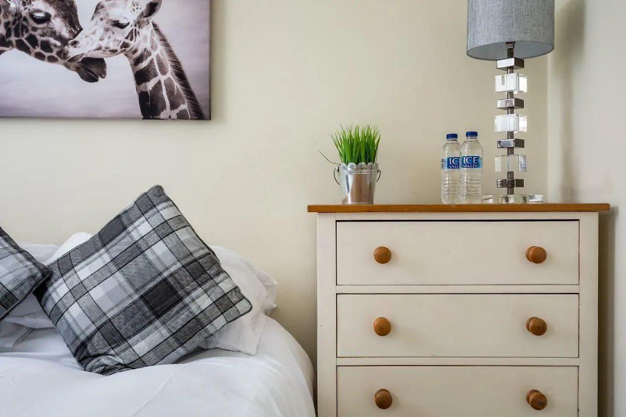 The Coach House Montpellier Apartment Cheltenham United Kingdom