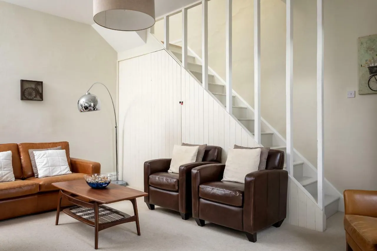 The Coach House Montpellier Apartment Cheltenham United Kingdom